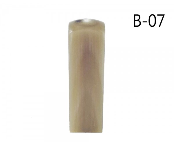 赤牛角臍帶章/胎毛章-B07(方)